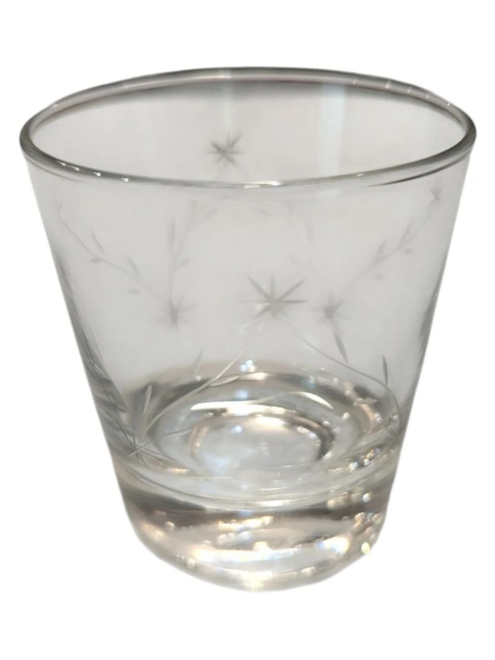 Clear Star-Pattern 8-Piece Whiskey Tumbler Set